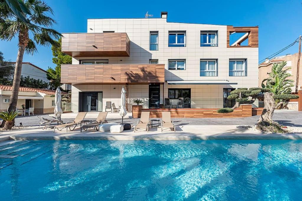 迈阿密普拉特亚Lusso E Relax Con Piscina A 2 Minuti Dal Mare公寓 外观 照片