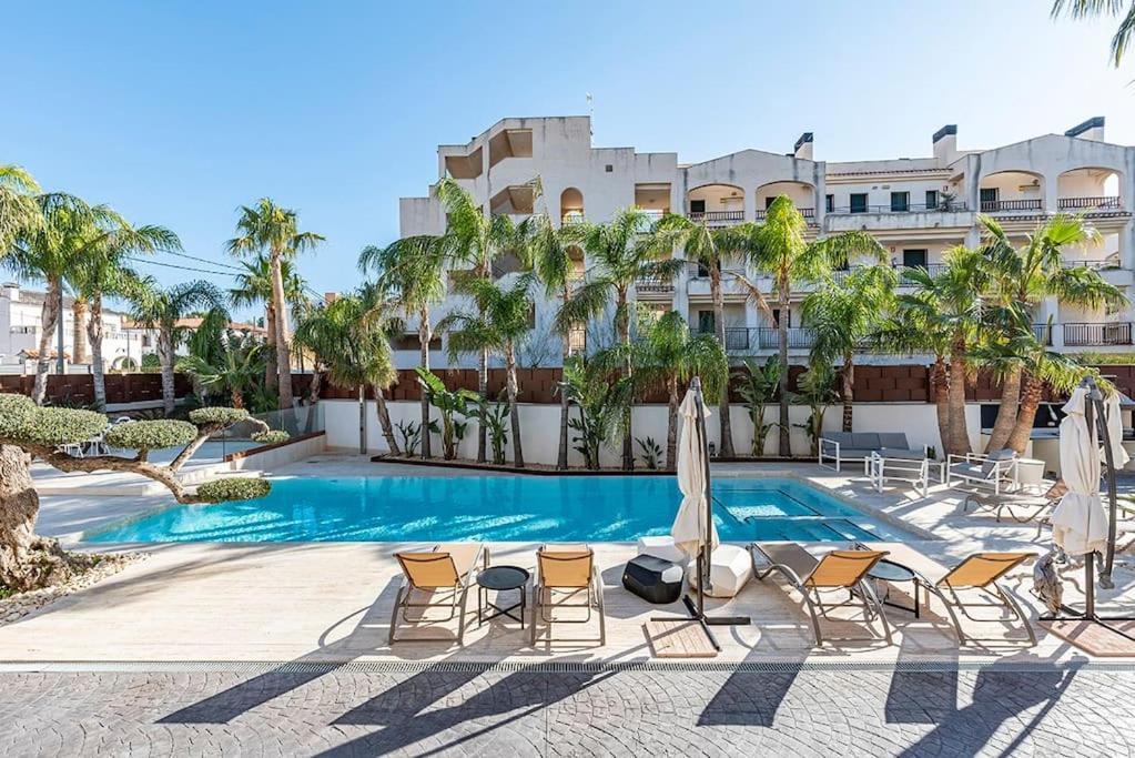 迈阿密普拉特亚Lusso E Relax Con Piscina A 2 Minuti Dal Mare公寓 外观 照片